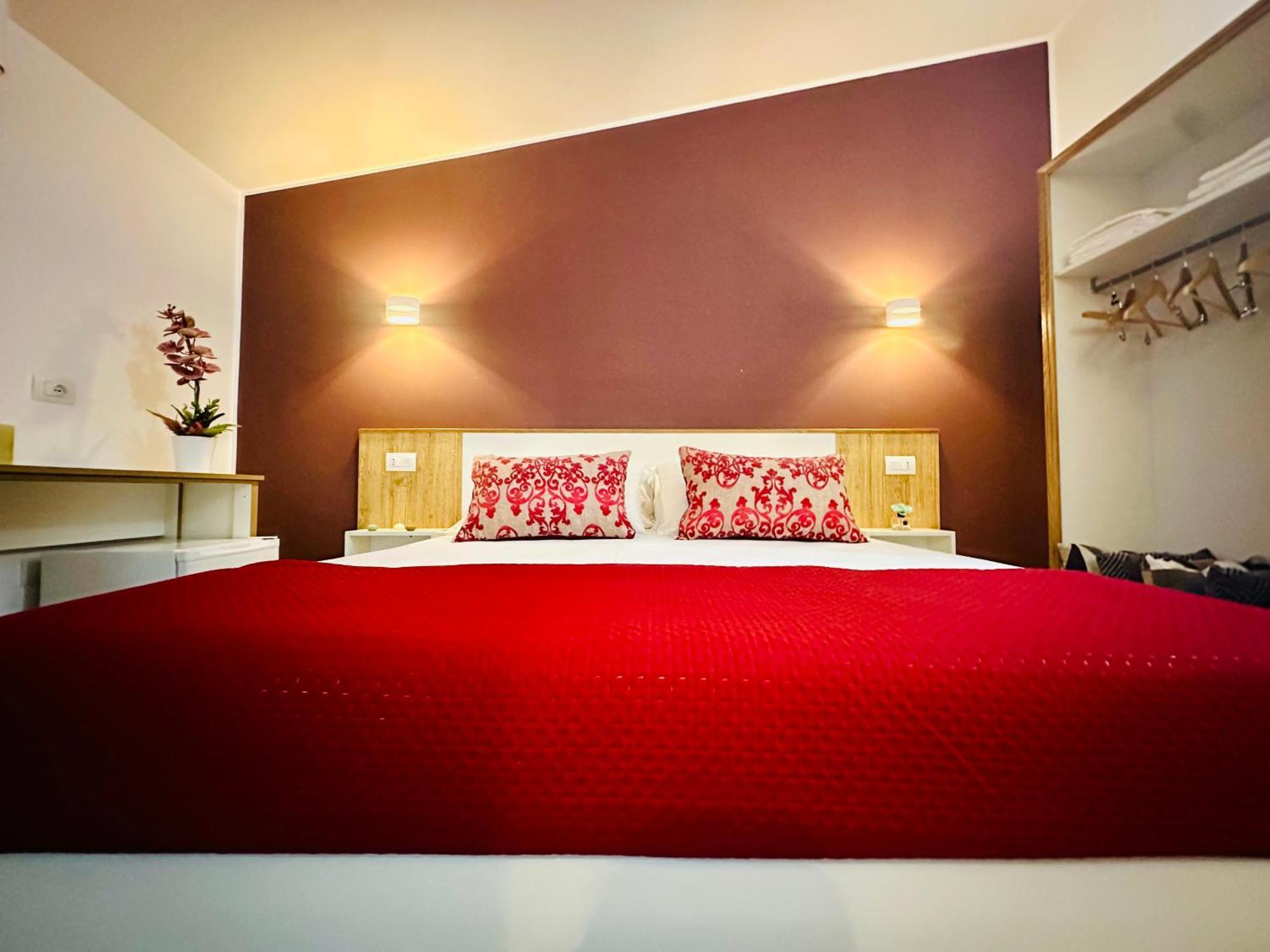 B&B The Sun - Family Rooms Тропеа Екстериор снимка