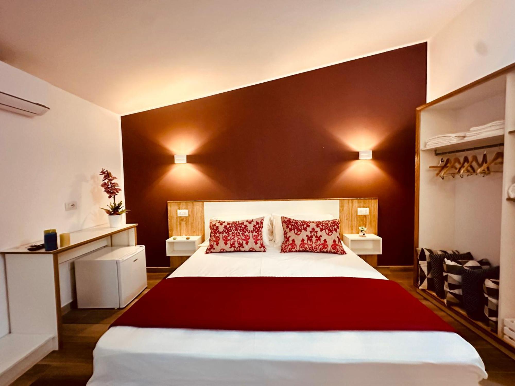 B&B The Sun - Family Rooms Тропеа Екстериор снимка