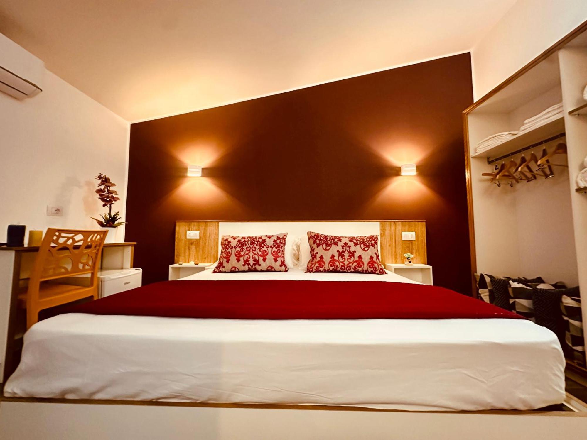 B&B The Sun - Family Rooms Тропеа Екстериор снимка